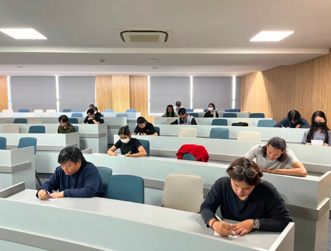 大学で学ぶプログラム参加学生